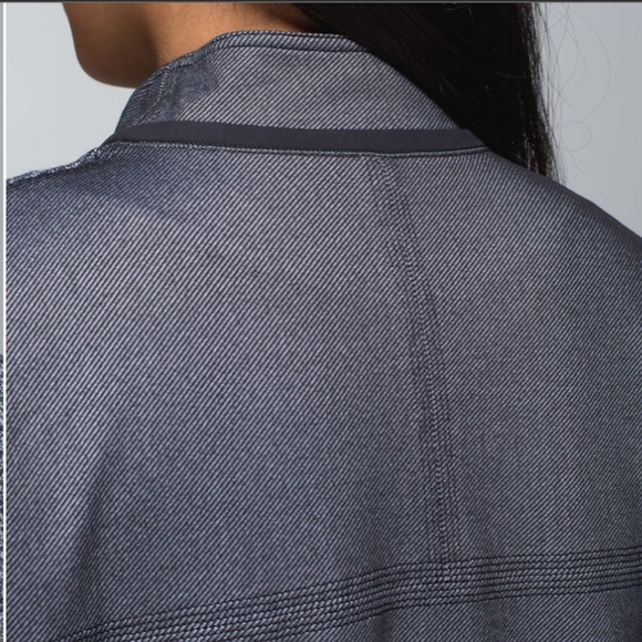 Lululemon | Cocoon Car Coat | Size XS - Picture 8 of 13